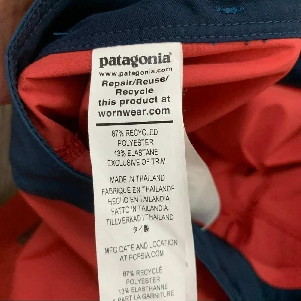 Patagonia Mens red hydro lace up swim board shorts 30